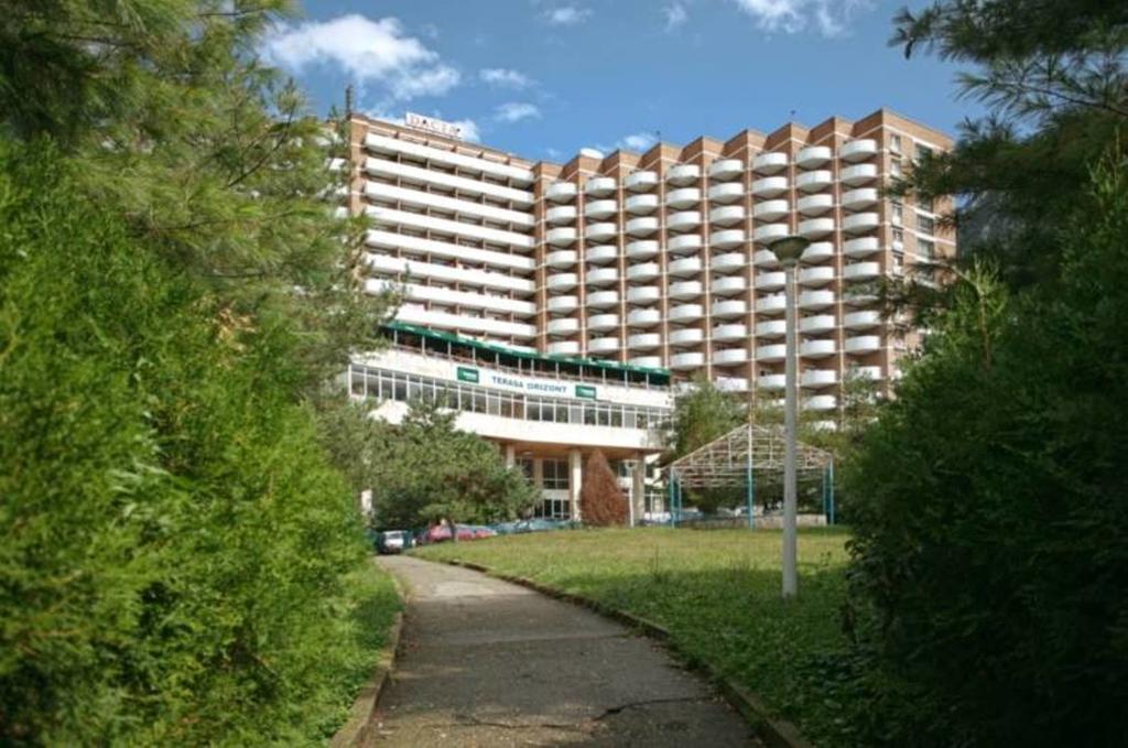 Dacia Hotel Herkulesfürdő Kültér fotó