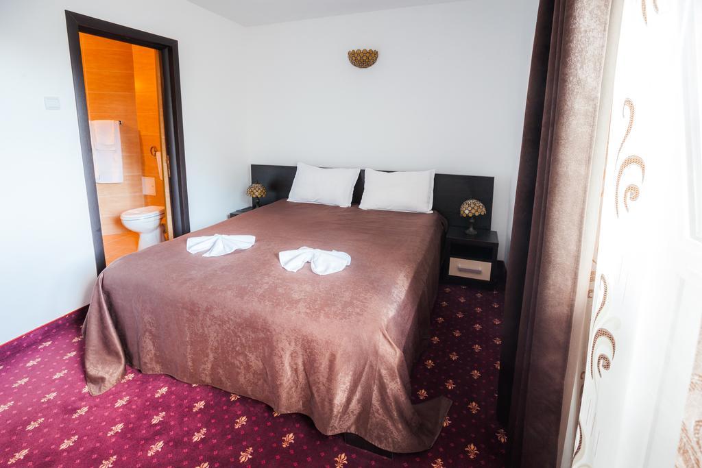 Dacia Hotel Herkulesfürdő Kültér fotó