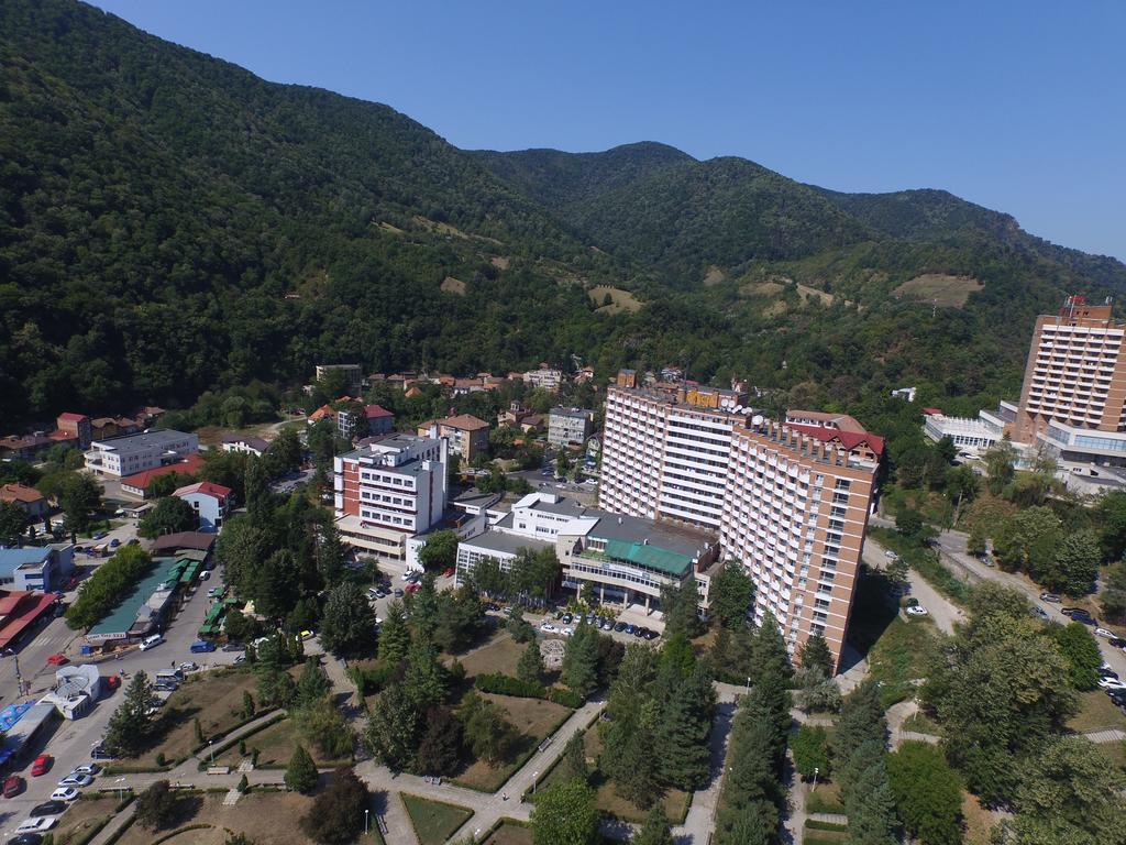 Dacia Hotel Herkulesfürdő Kültér fotó